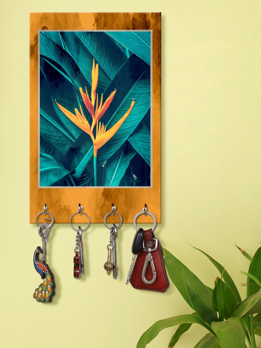 

999Store Yellow & Green Bird Of Paradise Tree Wall Mount Wooden Keyholder