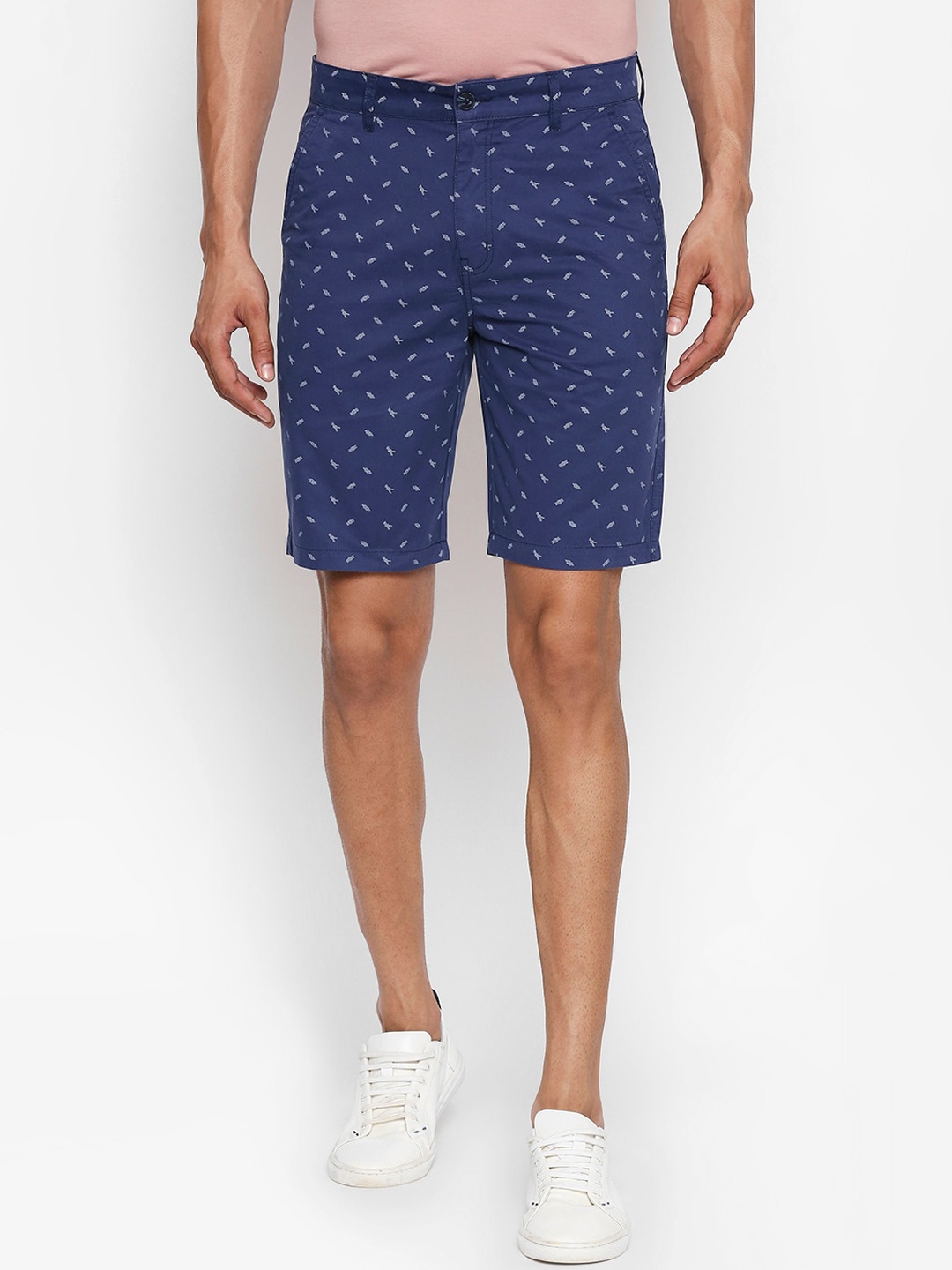 

People Men Blue Printed Regular Fit Cotton Chino Shorts