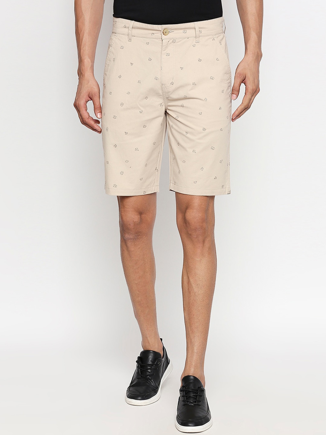 

People Men Beige Printed Regular Fit Cotton Chino Shorts