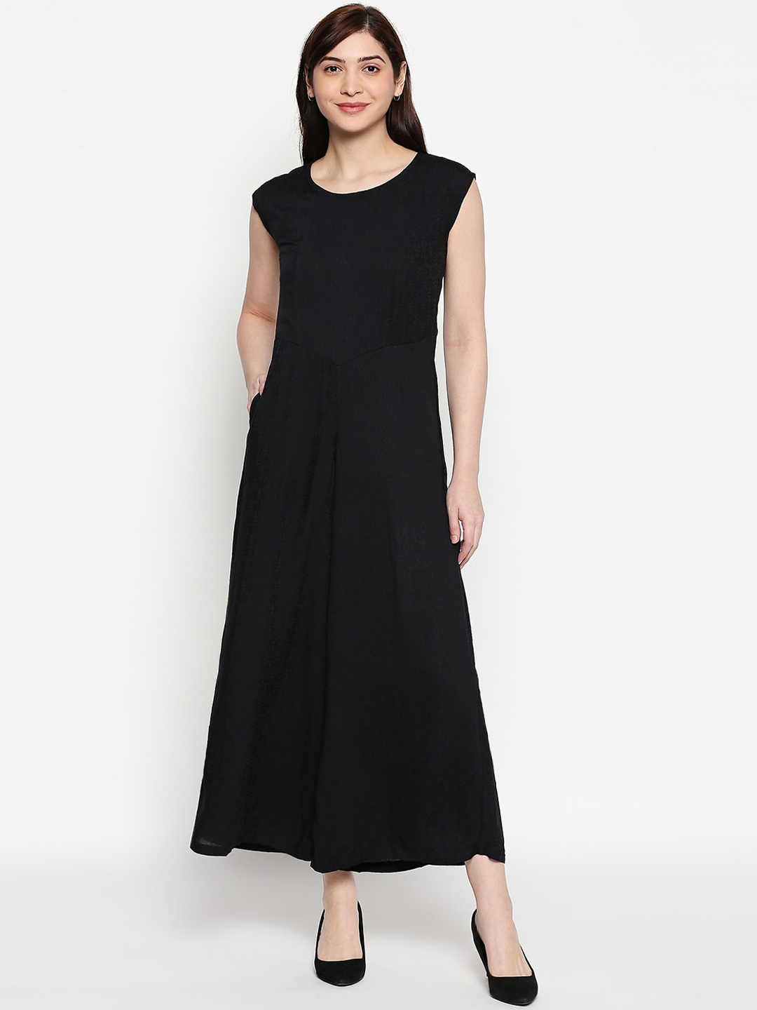 

inocenCia Women Black Self Design Basic Jumpsuit