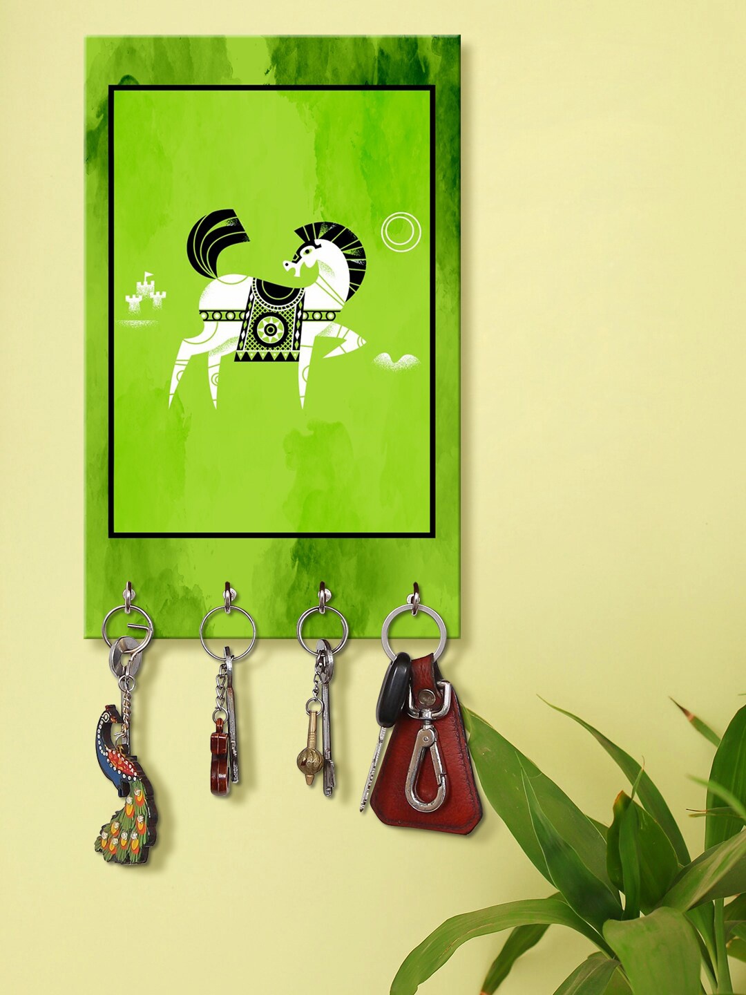 

999Store Green & White Decorative Hores Wall Mount Wooden Keyholder