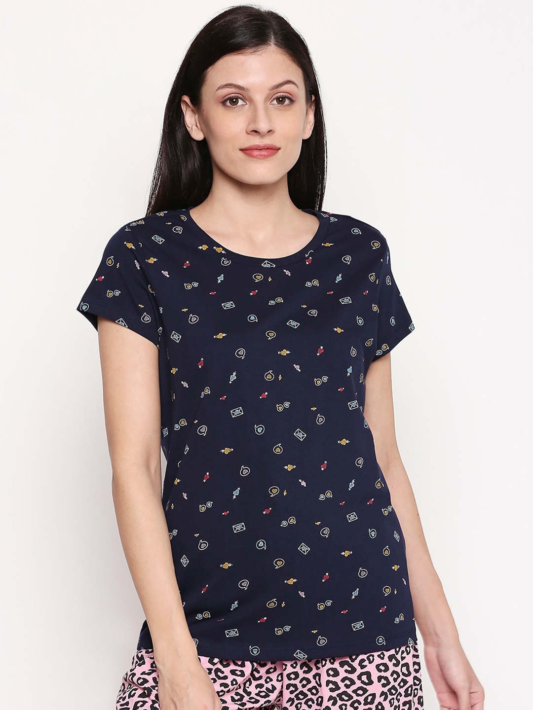 

Dreamz by Pantaloons Women Navy Blue Printed Pure Cotton Lounge tshirt