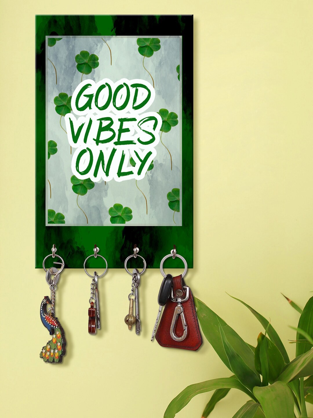 

999Store Green Good Vibes Only Wooden Keyholder With 4 Hooks