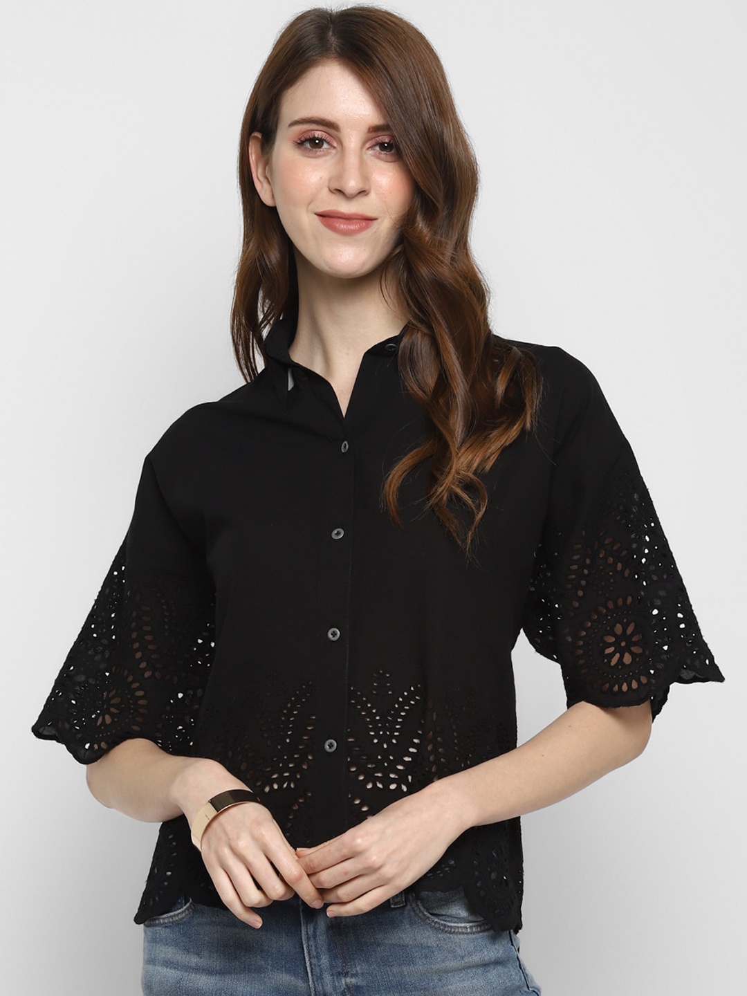 

Taurus Women Black Regular Fit Solid Cotton Casual Shirt