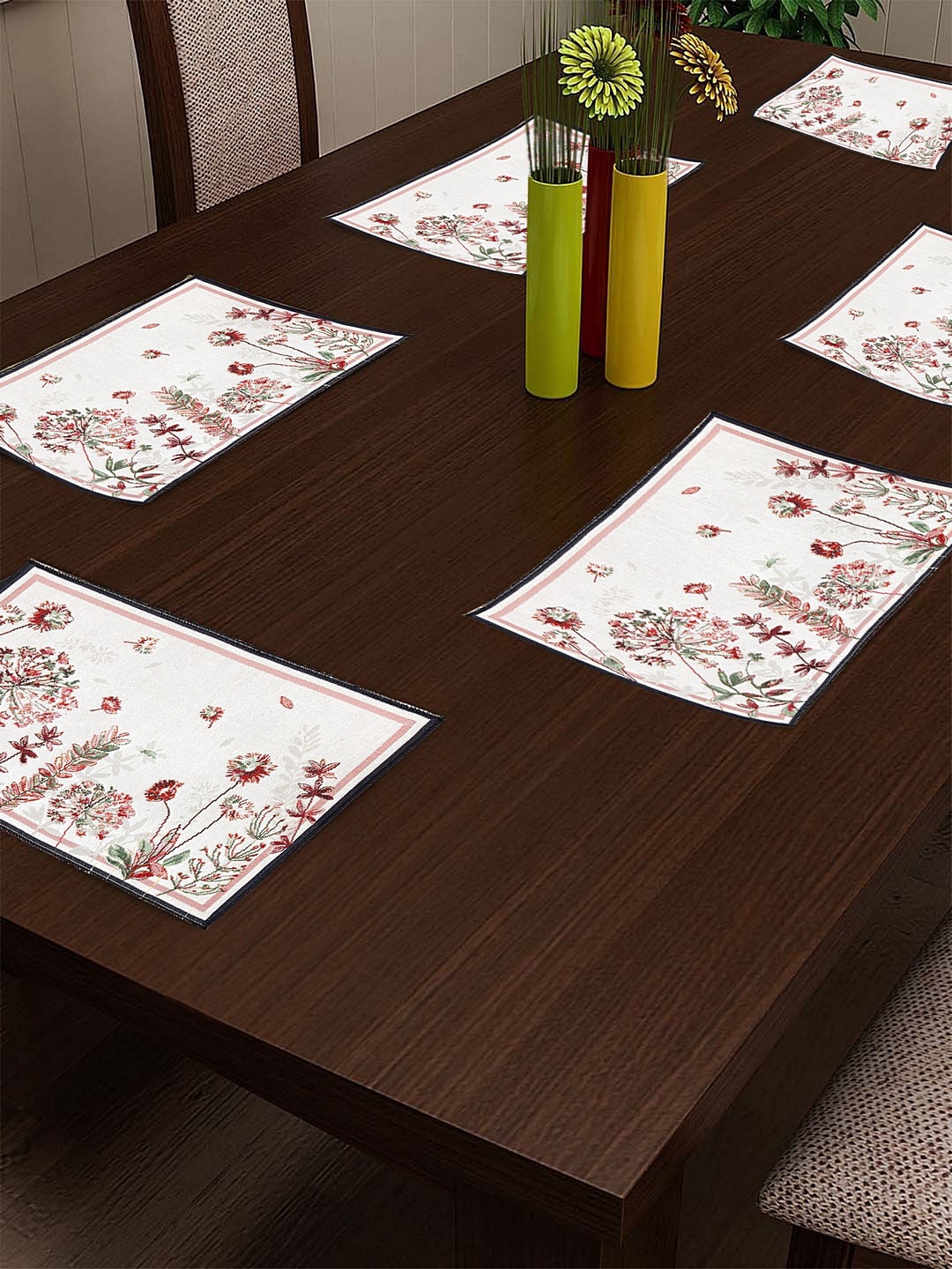 

KLOTTHE Set of 6 White & Red Woven Dining Table Mats