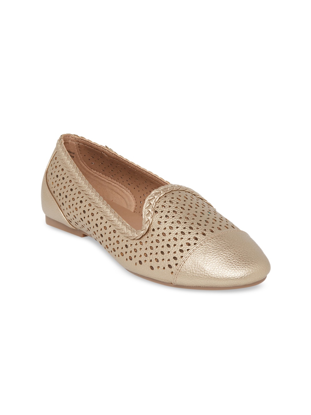 

Call It Spring Women Champagne Solid Ballerinas