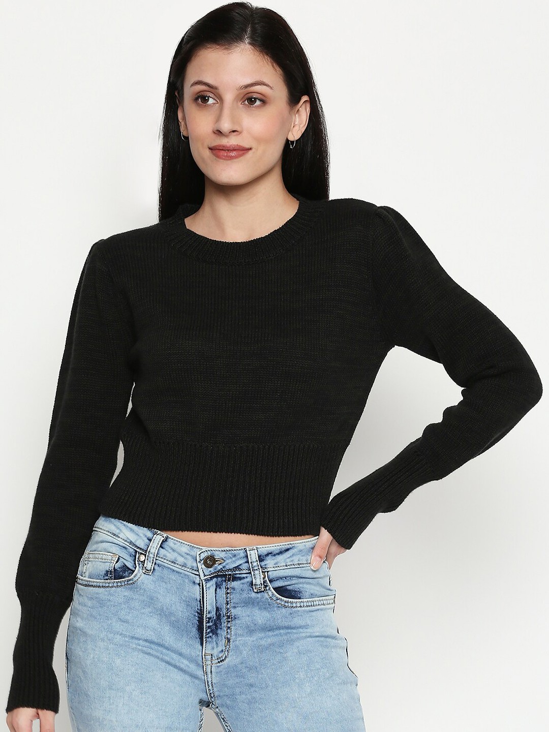 

People Women Green Solid Pullover Sweater