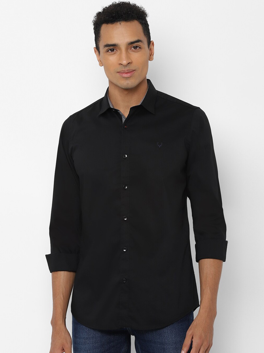 

Allen Solly Men Black Slim Fit Solid Casual Shirt