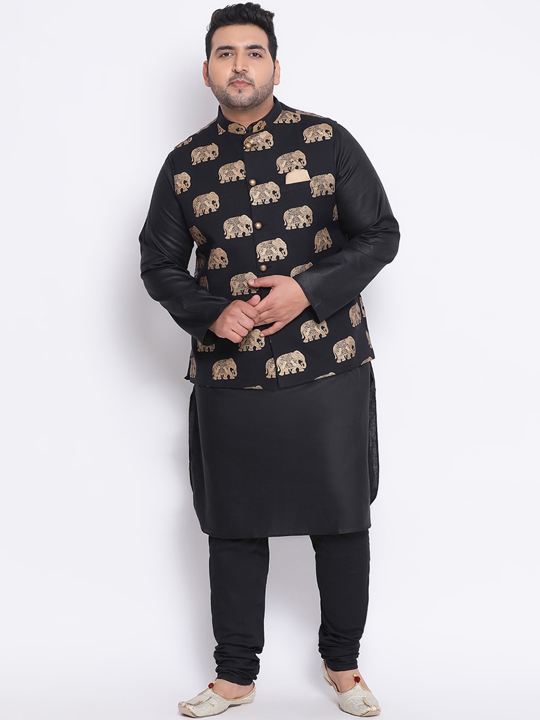 

KISAH PLUS Men Black & Beige Solid Kurta with Pyjamas