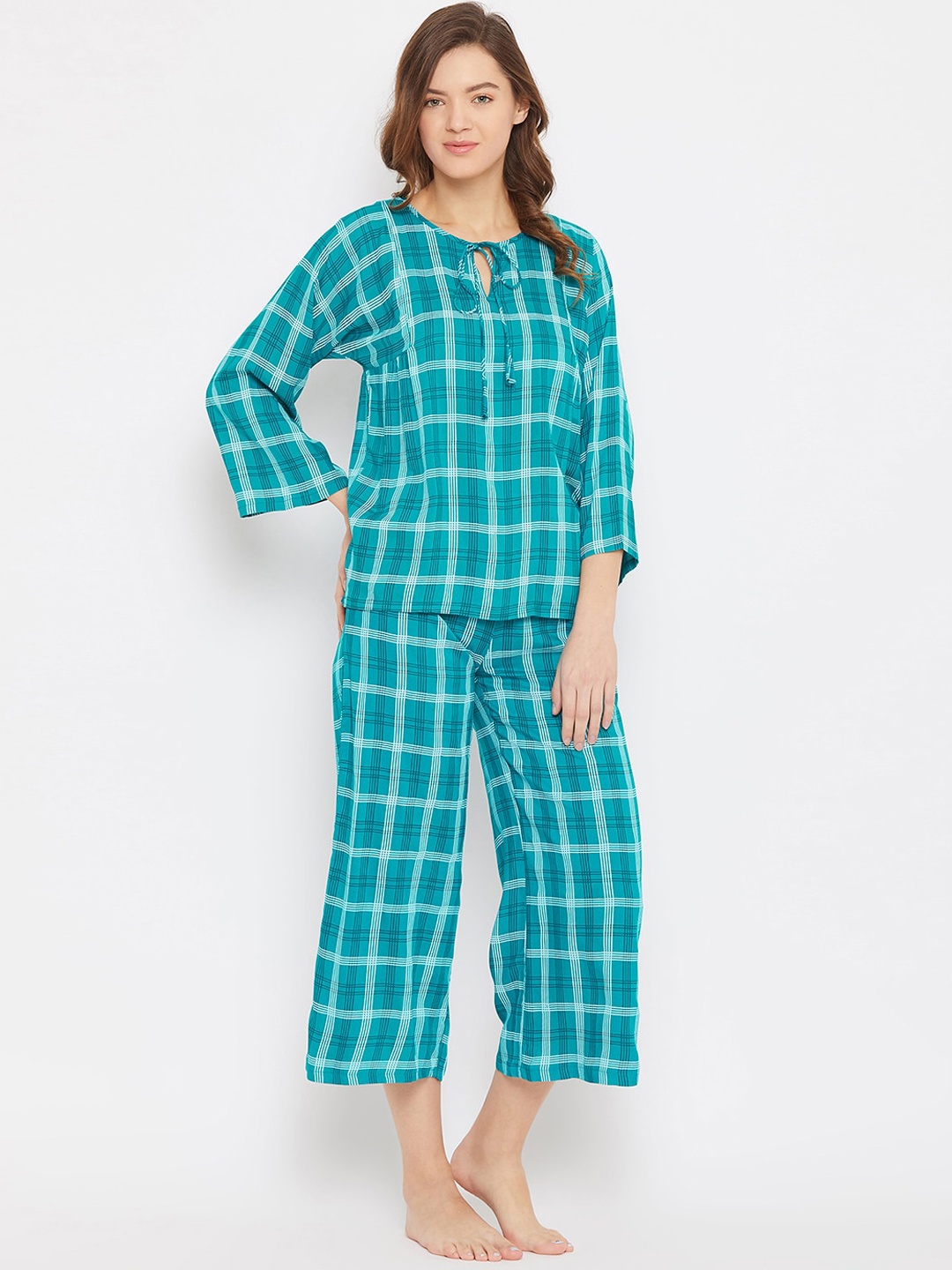 

Clovia Women Blue & White Checked Night Suit