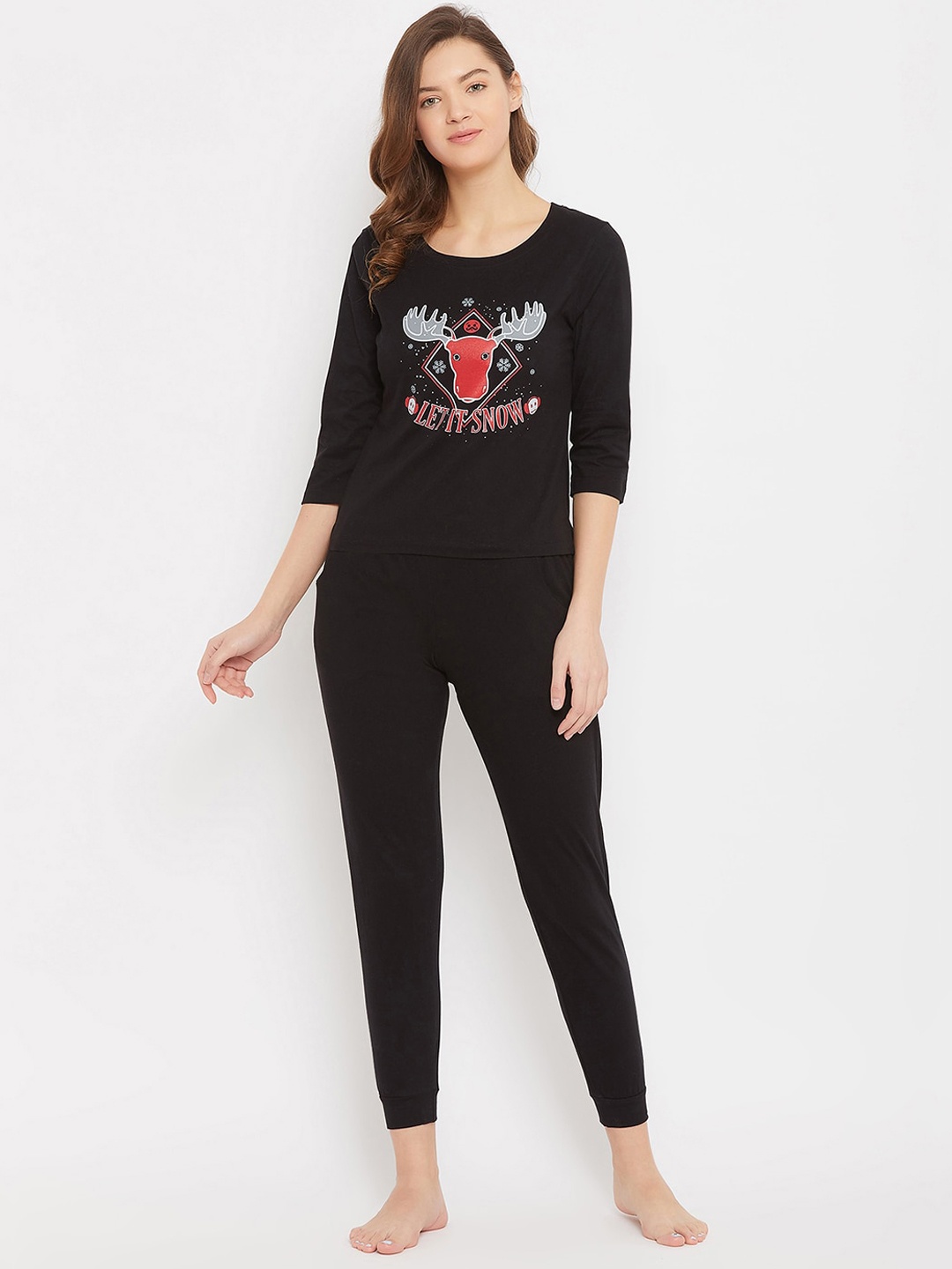 

Clovia Women Black Printed Night suit