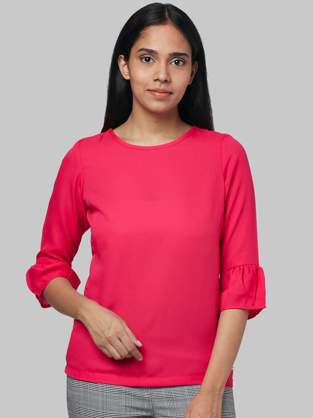 

Park Avenue Woman Women Pink Solid Top