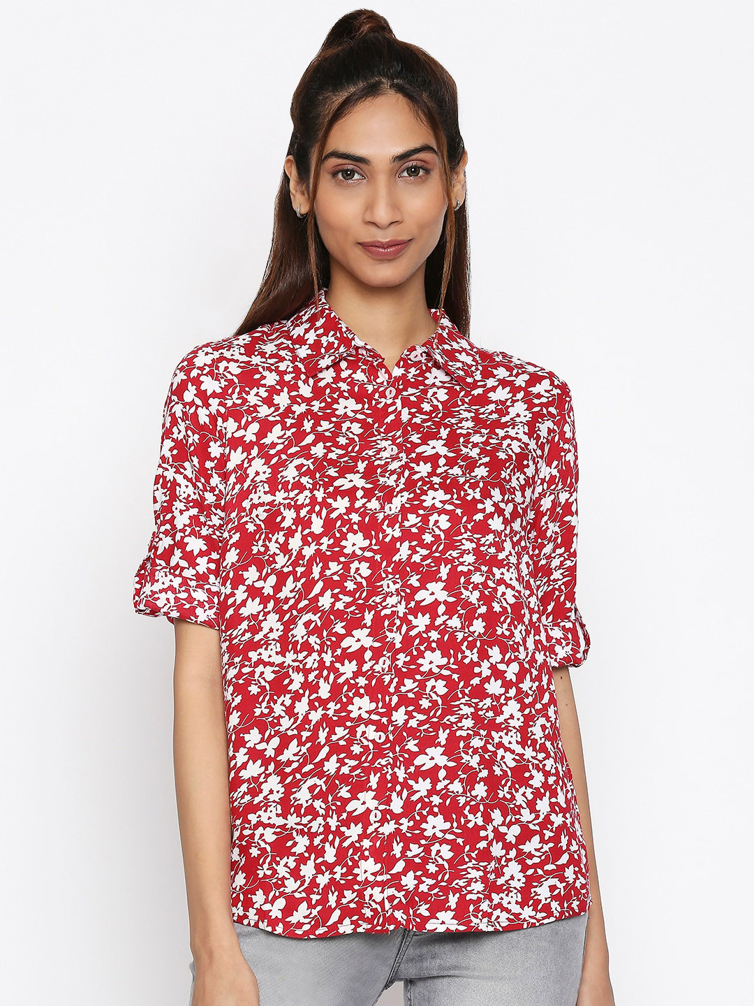 

Honey by Pantaloons Women Red & White Regular Fit Printed Casual Shirt
