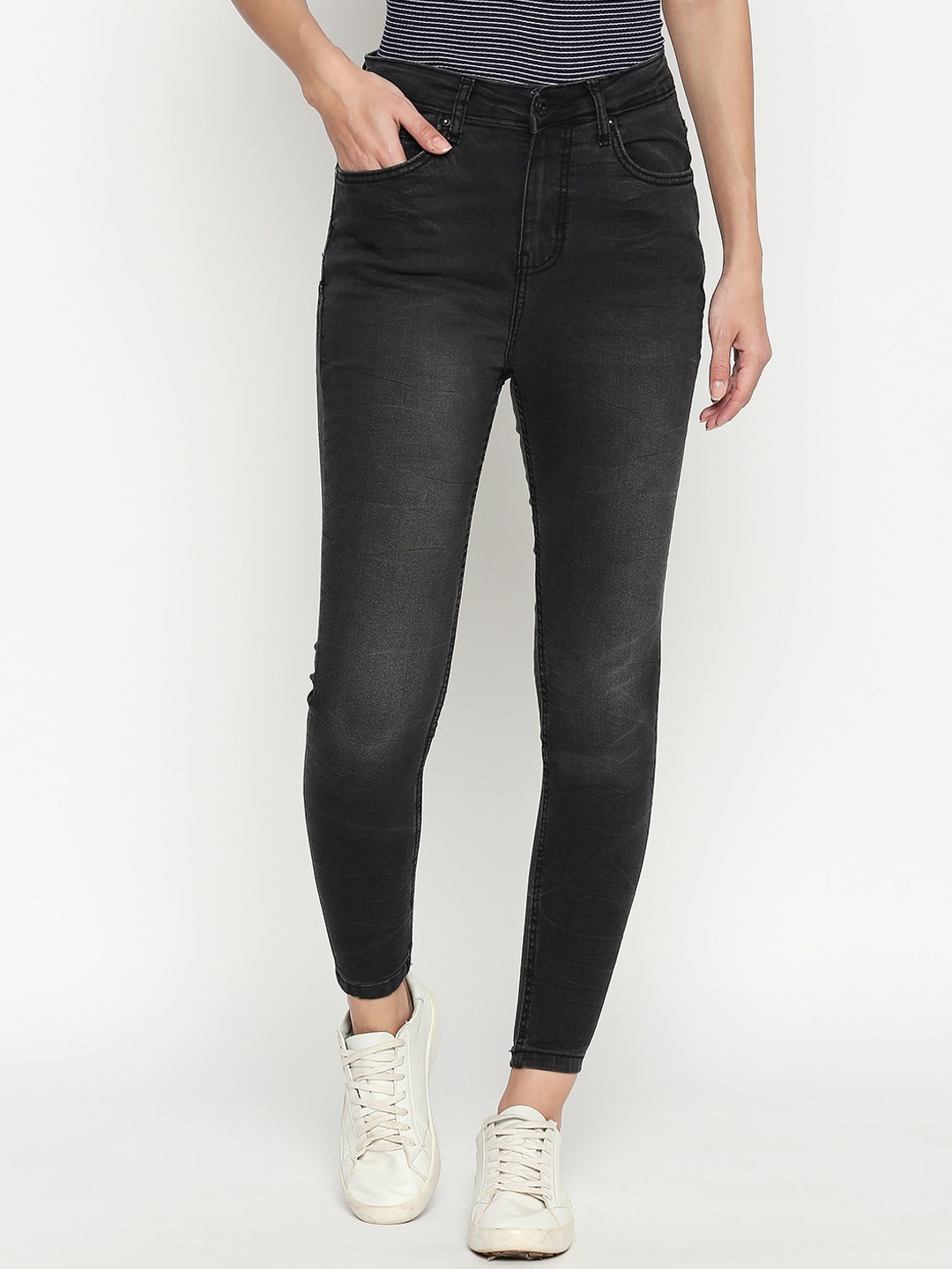 

People Women Black Skinny Fit Jeans