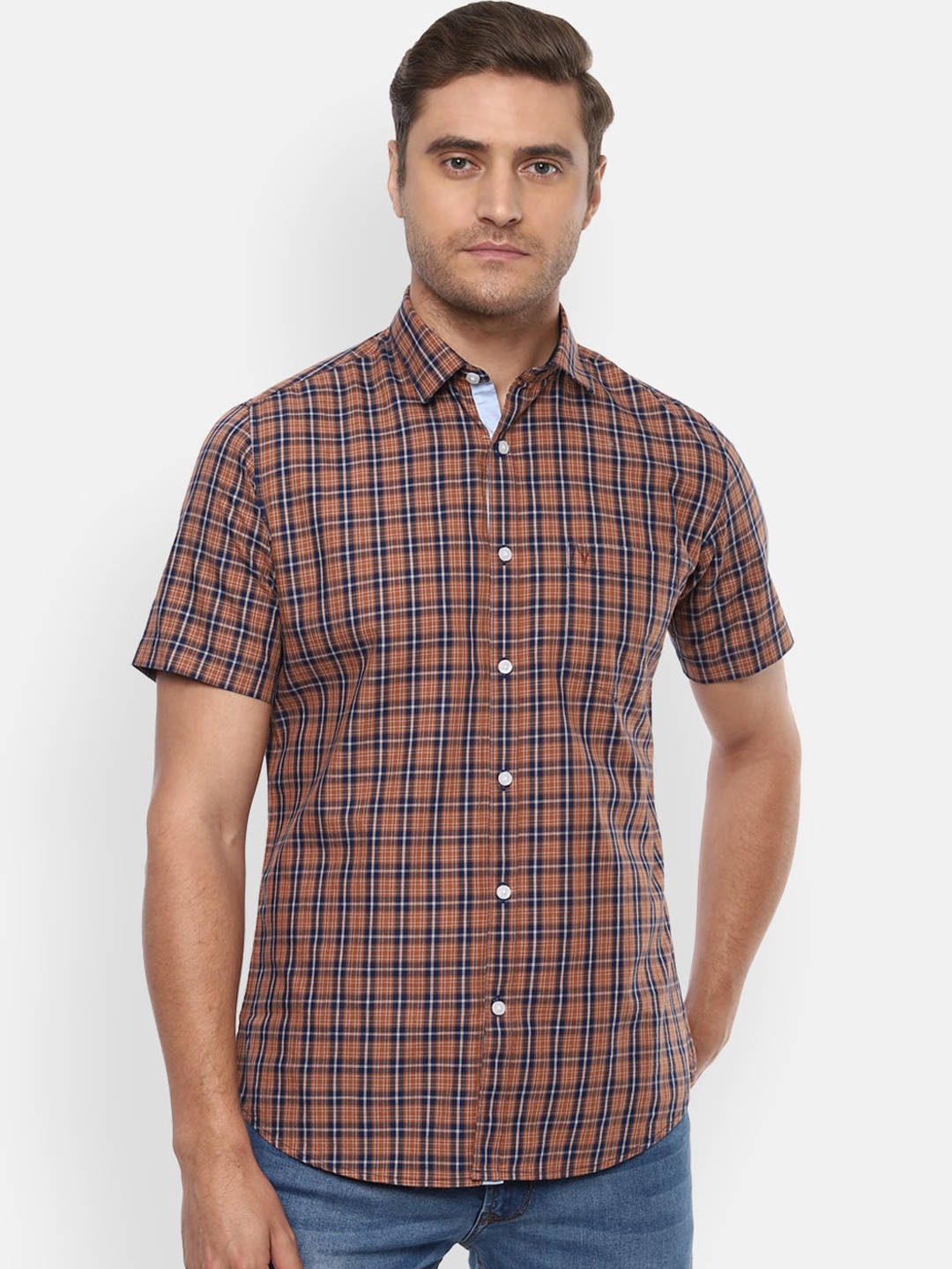 

Van Heusen Sport Men Brown Slim Fit Checked Casual Shirt