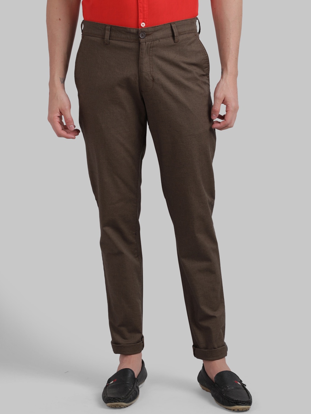 

Parx Men Brown Tapered Fit Solid Regular Trousers