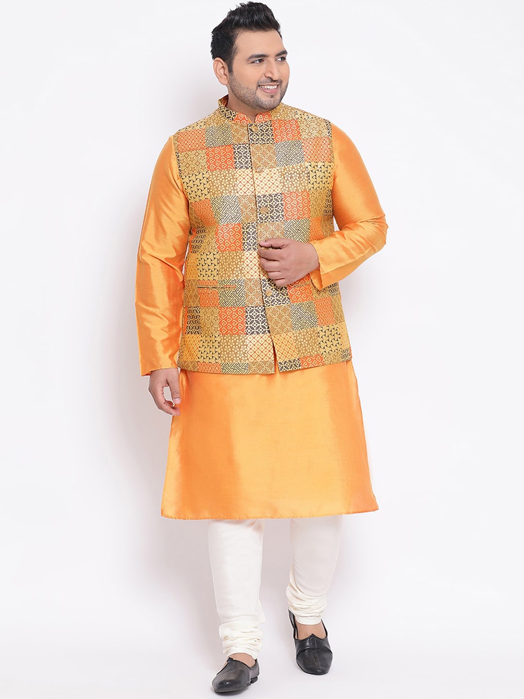 

KISAH Men Regular Fit Printed Kurta Jacket Churidar Set, Orange