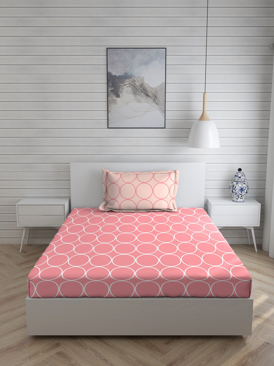 

Layers Coral Pink & Beige Printed 104 TC 1 Single Bedsheet With 1 Pillow Cover