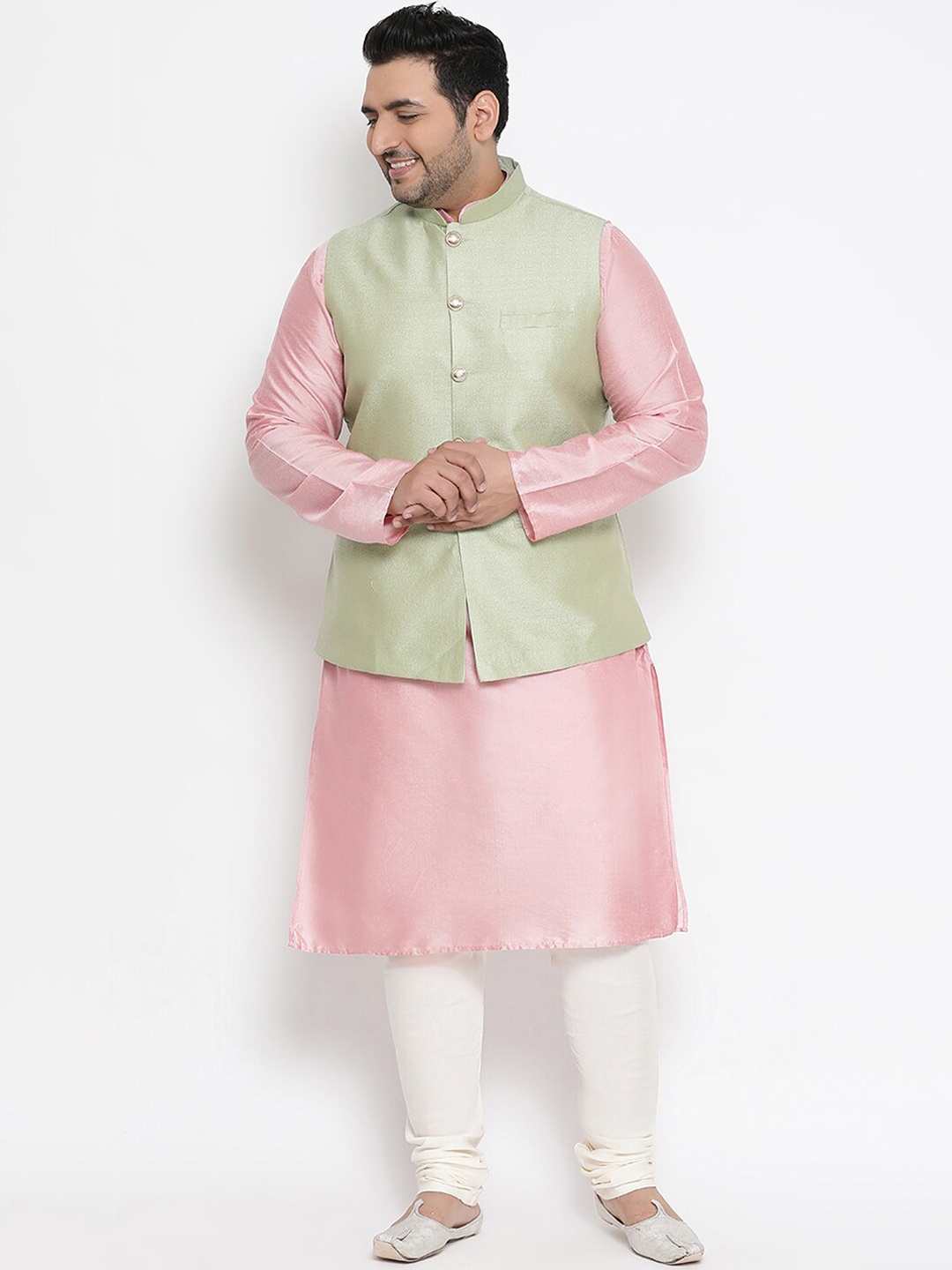 KISAH PLUS Men Pink & White Solid Kurta with Churidar & Nehru Jacket