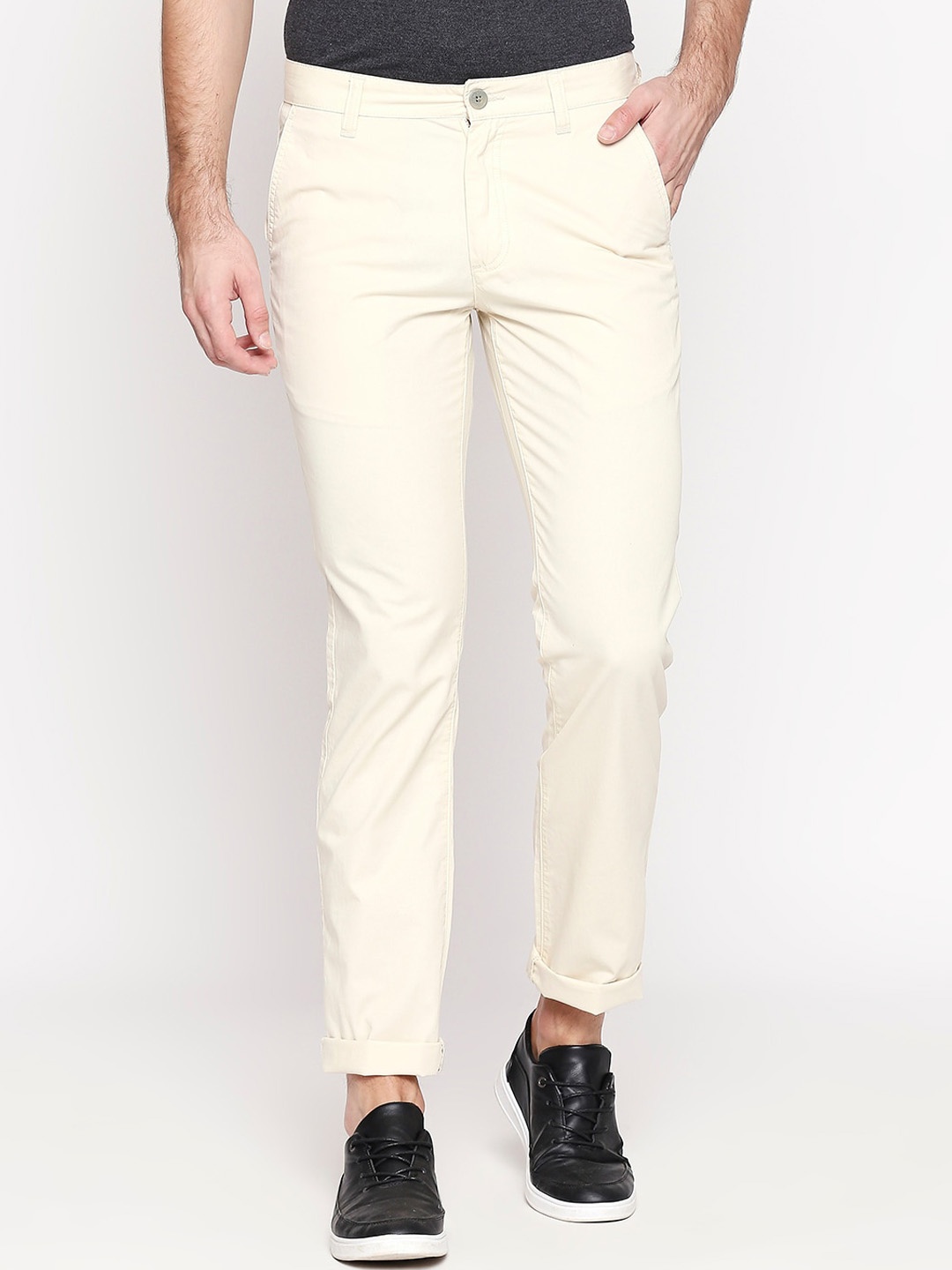 

BYFORD by Pantaloons Men Beige Regular Fit Solid Chinos