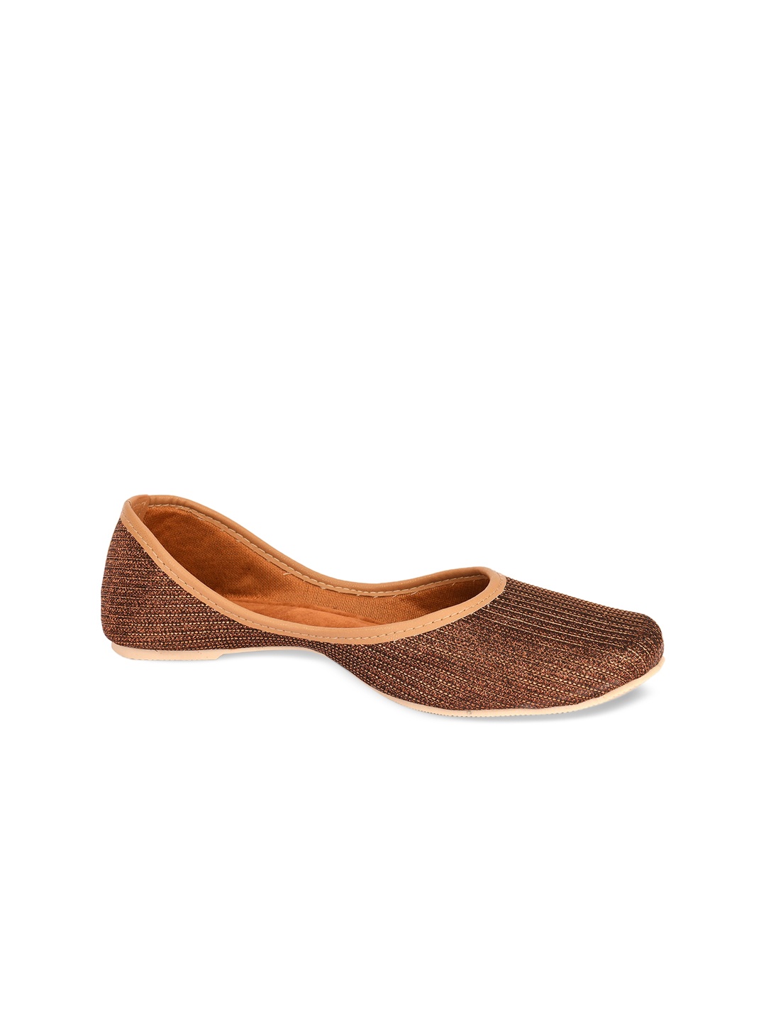 

DESI COLOUR Women Copper-Toned Solid Mojaris