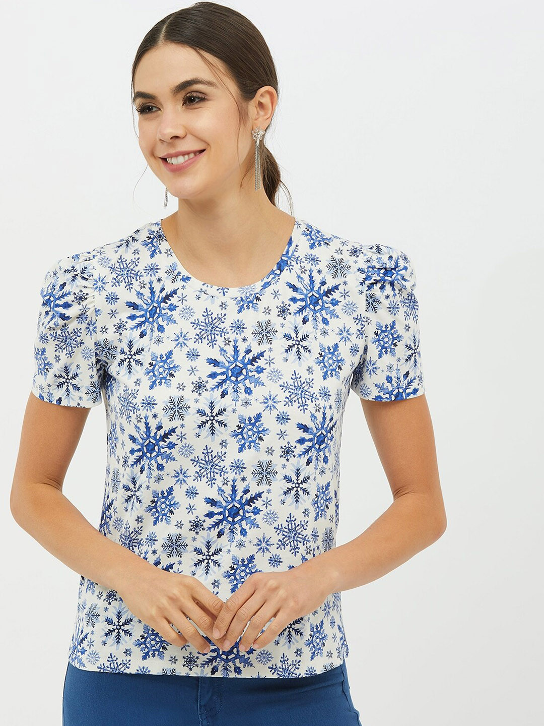 

Harpa Women White Blue Printed Cotton Round Neck Pure Cotton T-shirt