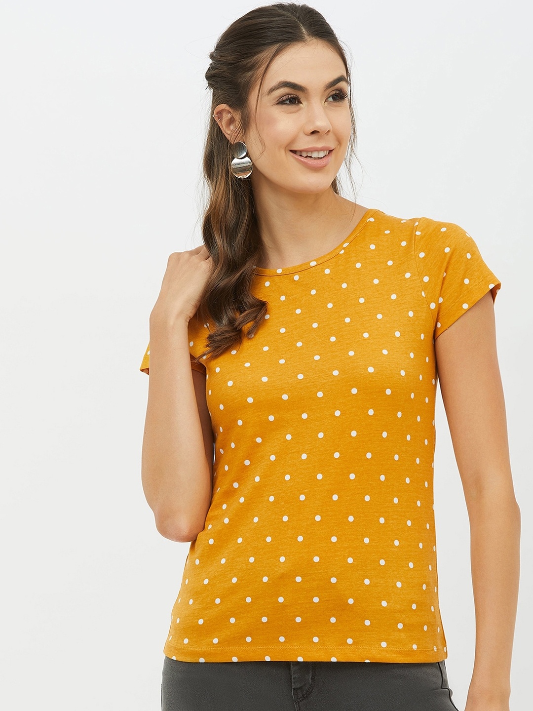 

Harpa Women Mustard Printed Round Neck T-shirt