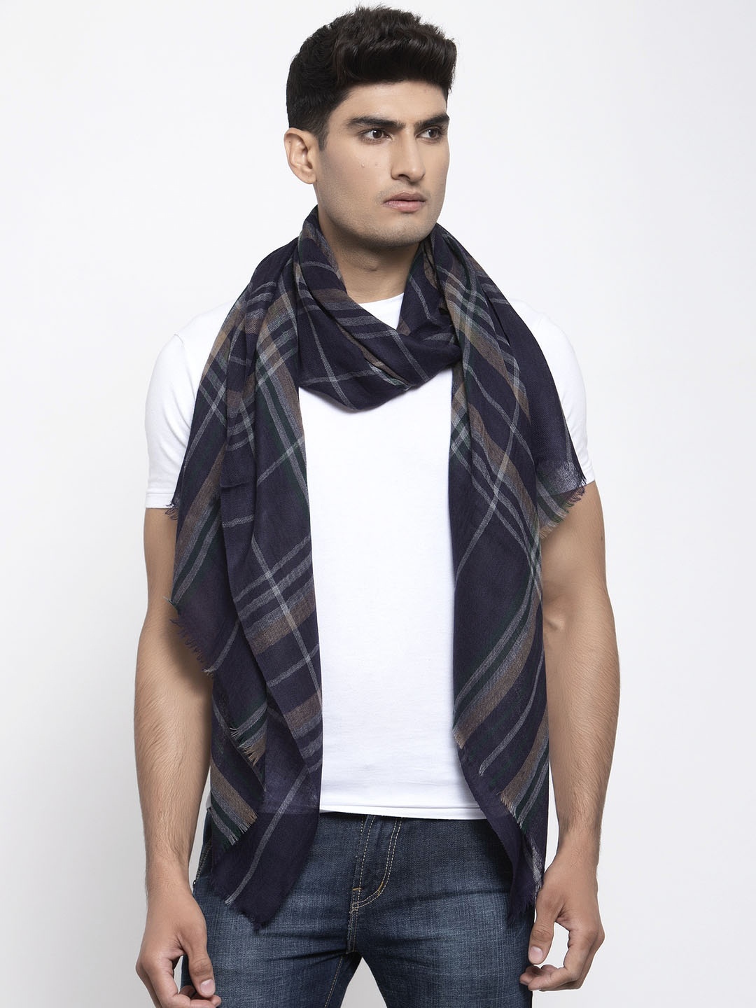 

Calvadoss Men Navy Blue & White Checked Sustainable Muffler