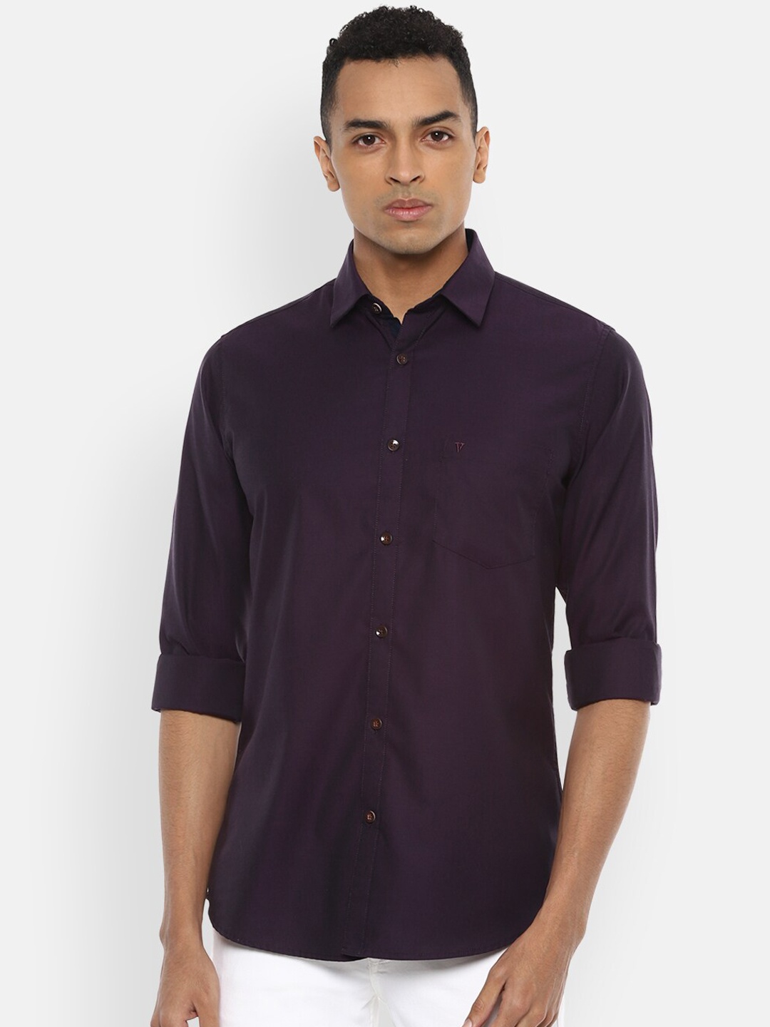 

Van Heusen Sport Men Purple Slim Fit Solid Cotton Casual Shirt