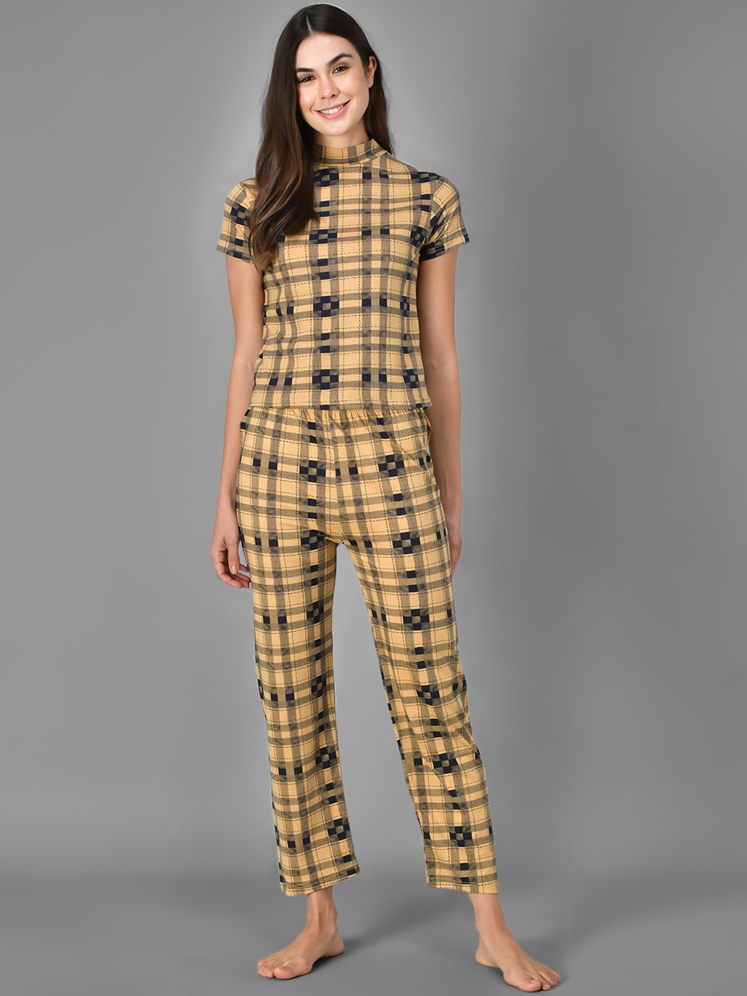 

Kotty Women Yellow & Black Checked Night Suit