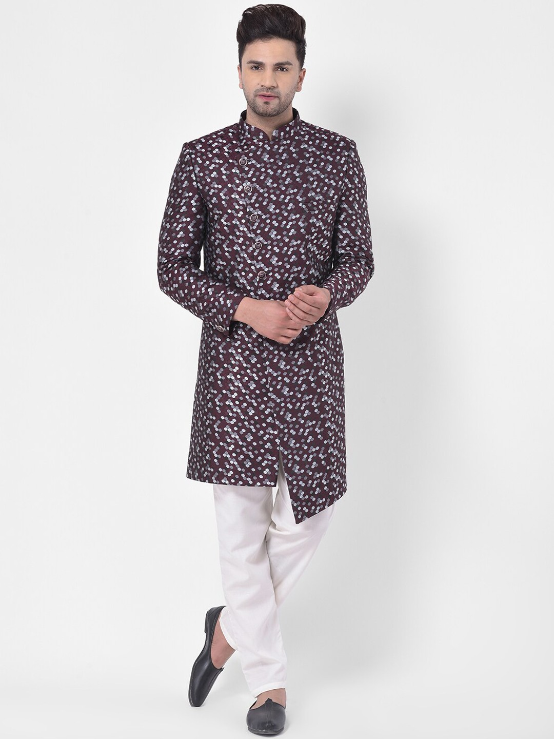 

LUXURAZI Men Maroon & Grey Printed Sherwani Set