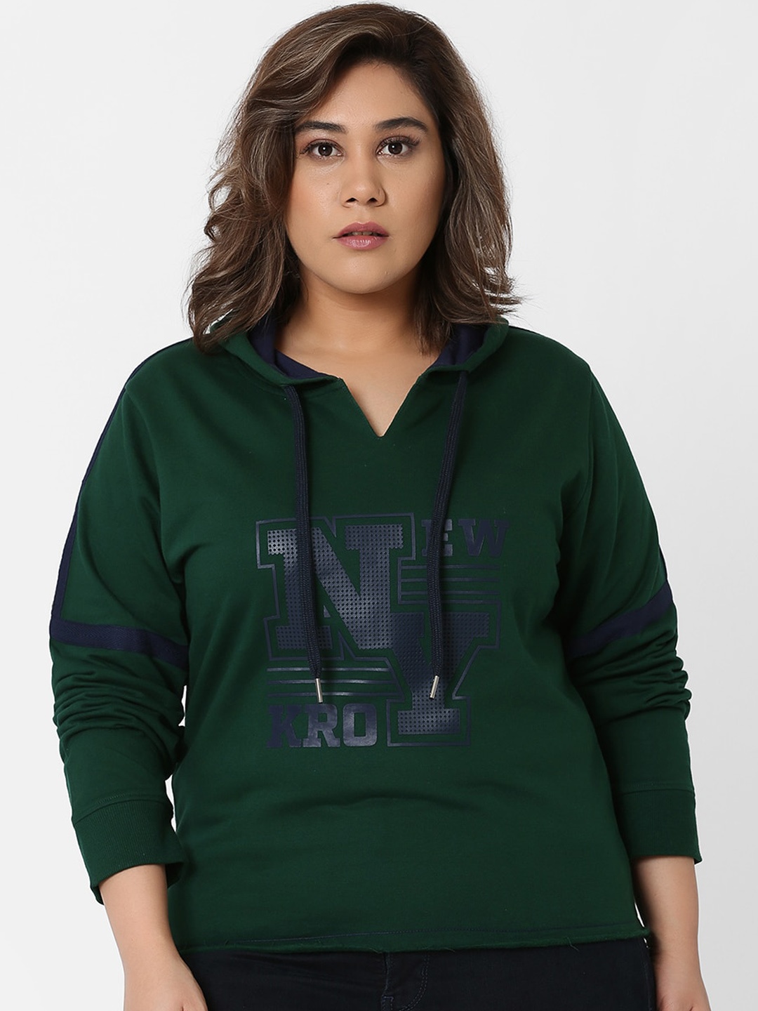 

MARCA Bold Women Green & Blue Printed Sweatshirt