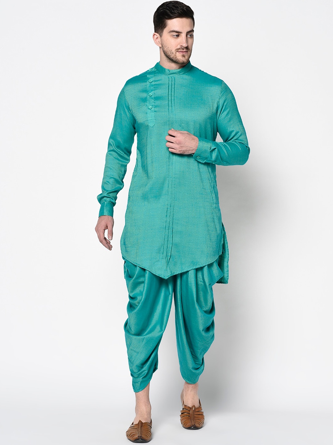 

DEYANN Men Green Solid Kurta with Dhoti Pants