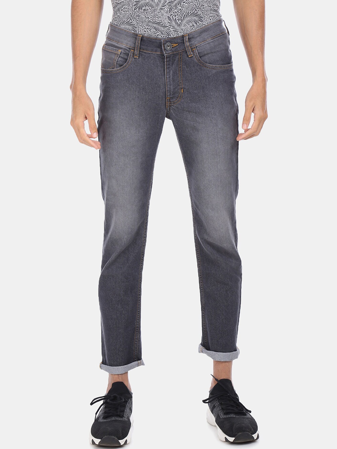 

Cherokee Men Grey Regular Fit Mid-Rise Clean Look Jeans