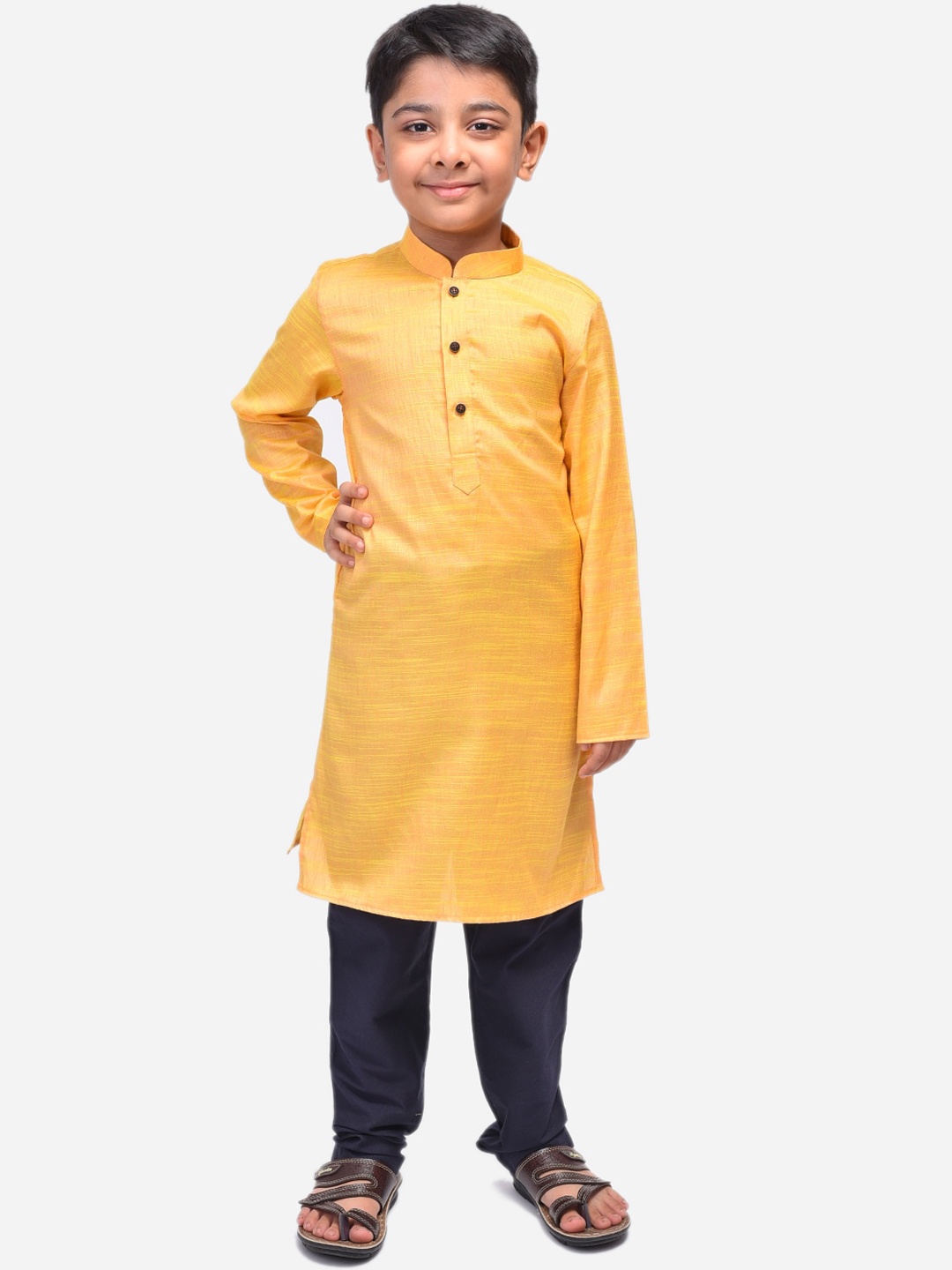 

NAMASKAR Boys Yellow Solid Straight Kurta