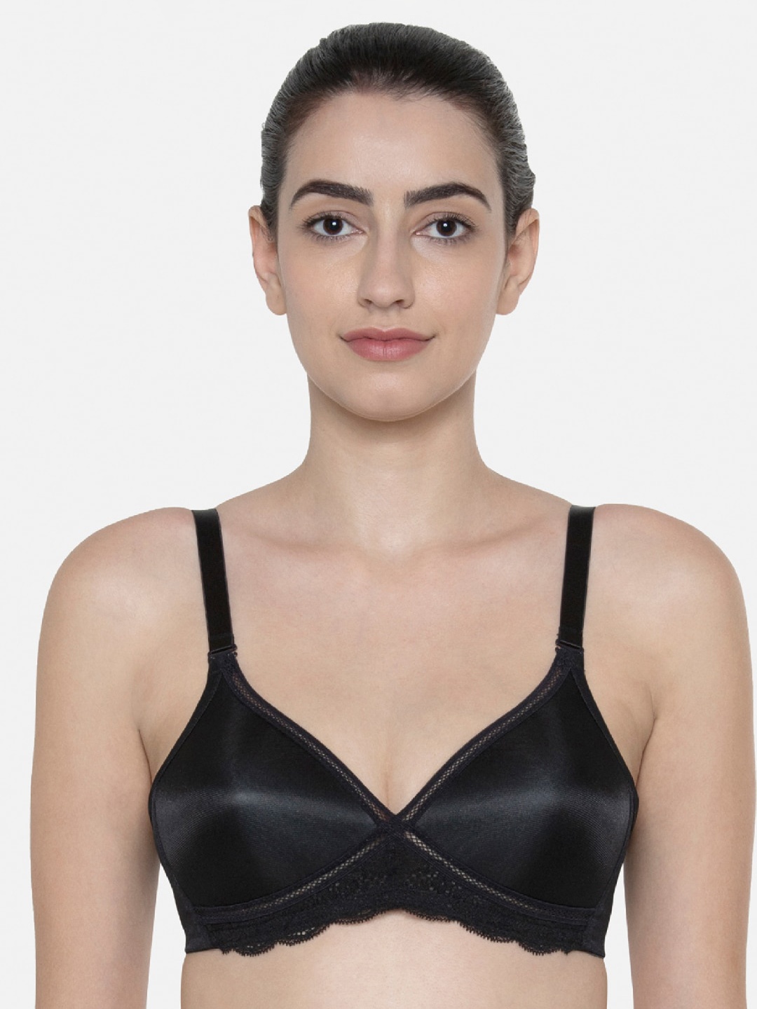 

Triumph Corsina Elegant Comfort Padded Wireless Criss-Cross Bust Band Everyday Bra, Black
