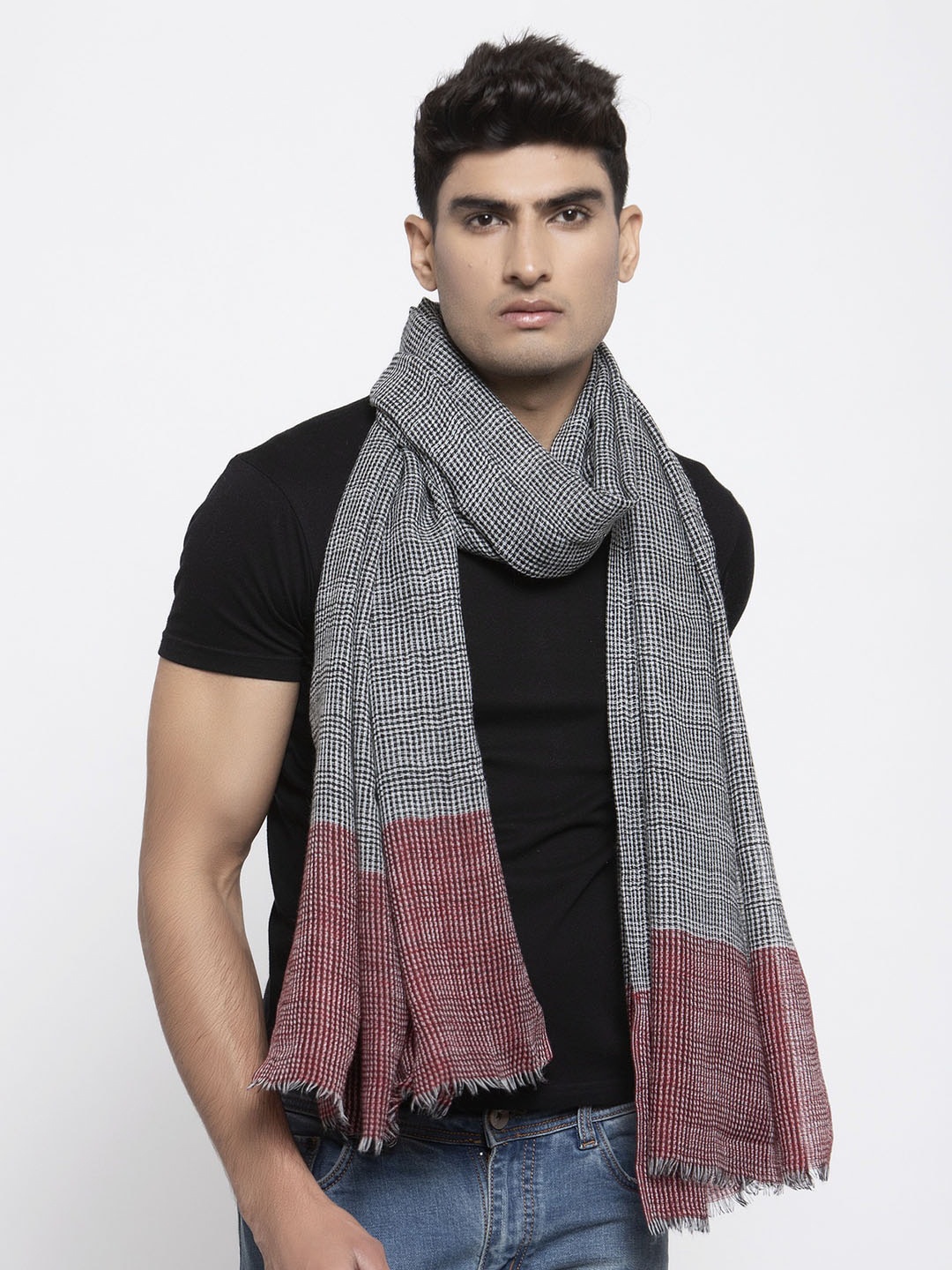 

Calvadoss Men Red & Black Self-Design Sustainable Mufflers