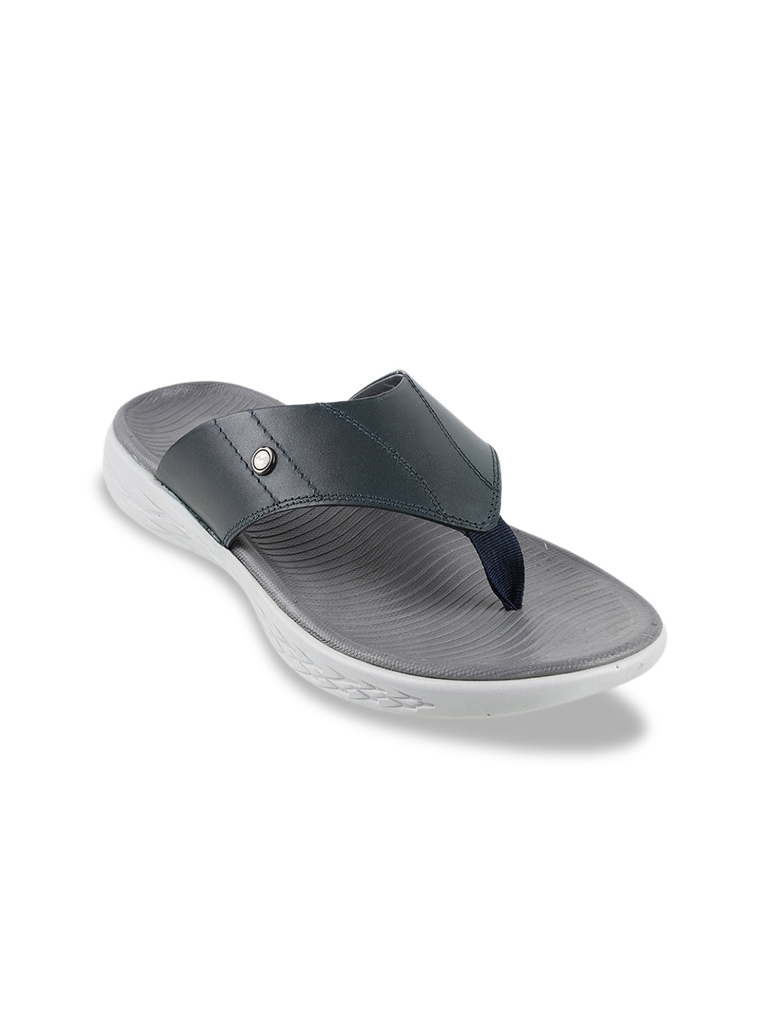 

Metro Men Black Solid Comfort Sandals