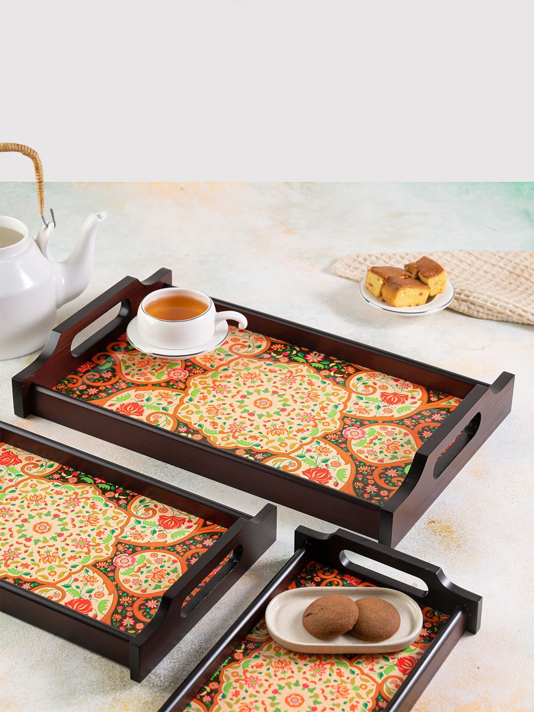 

KOLOROBIA Orange & Black Mughal Bloom Print Medium Wooden Tray
