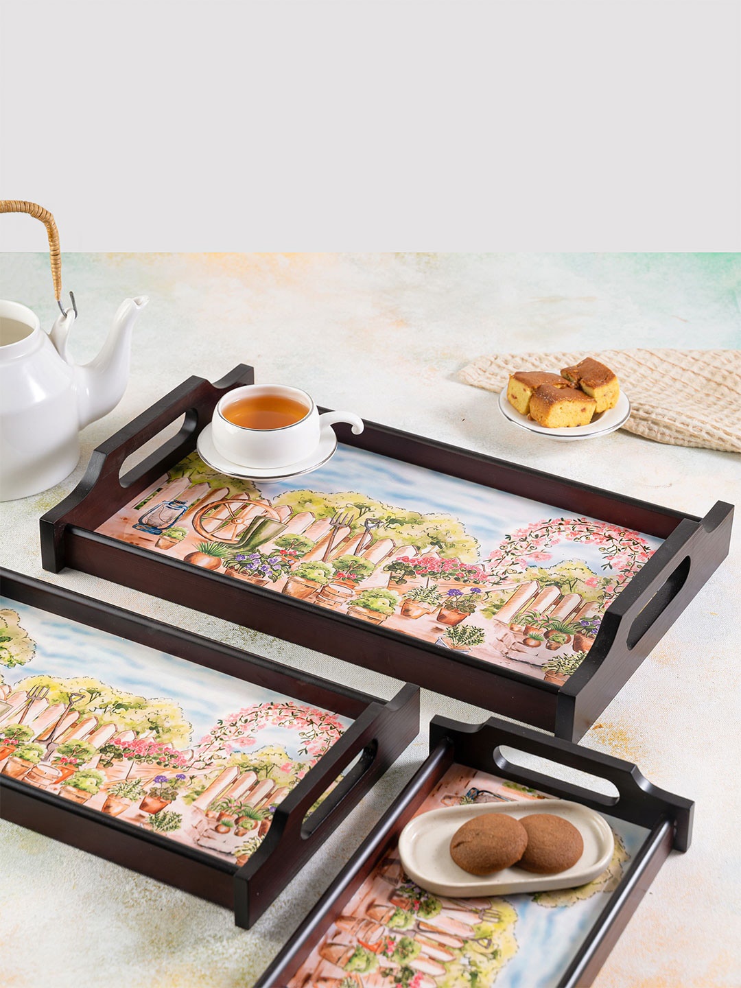 

KOLOROBIA Large Blue & Pink English Flower Adorned Garden Wooden Tray