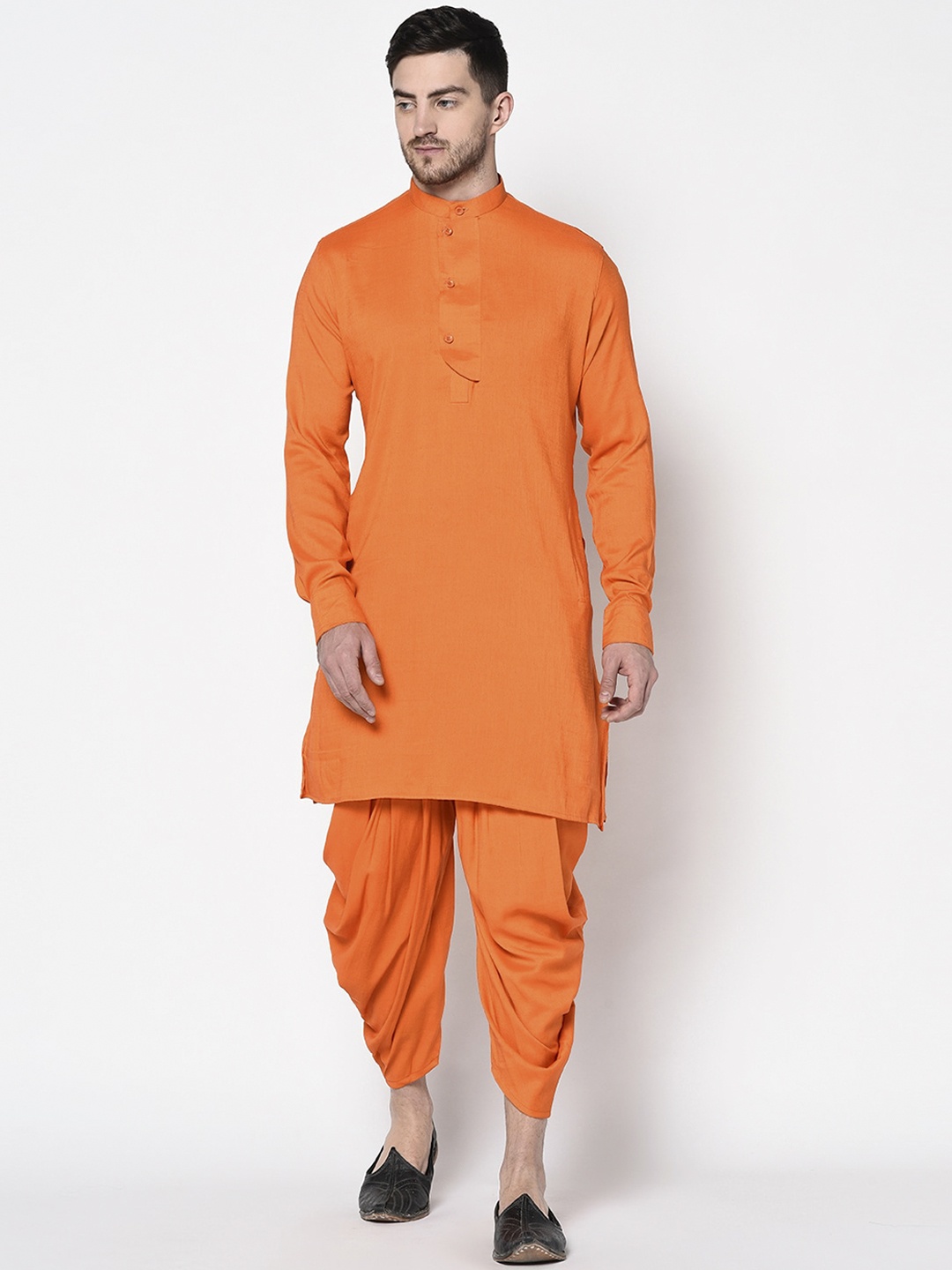 

DEYANN Men Orange & Orange Solid Kurta with Dhoti Pants