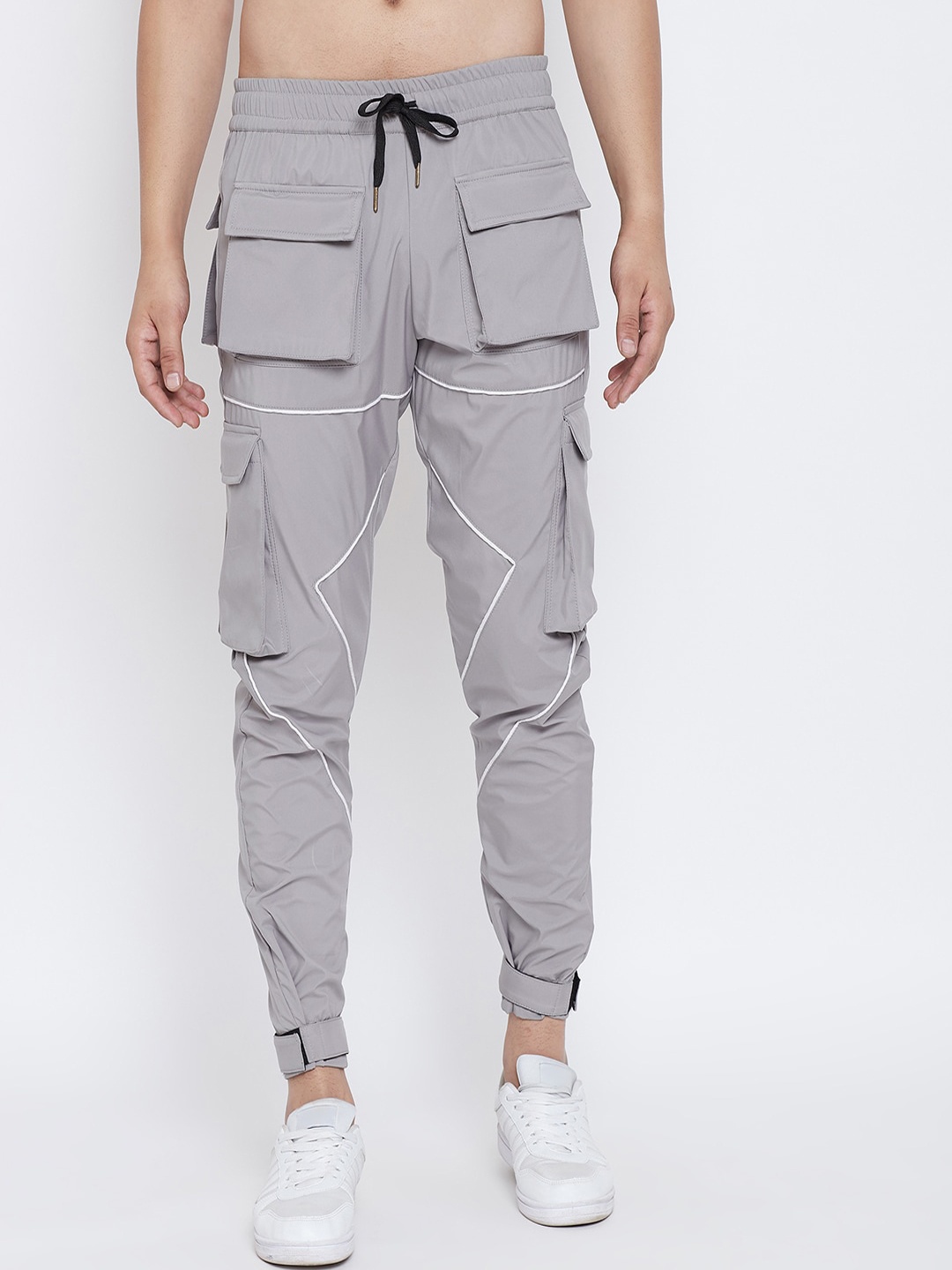 

FUGAZEE Men Grey & White Solid Slim Fit Joggers