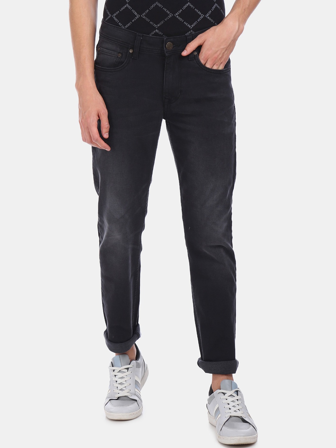 

Cherokee Men Black Slim Fit Mid-Rise Slash Knee Jeans