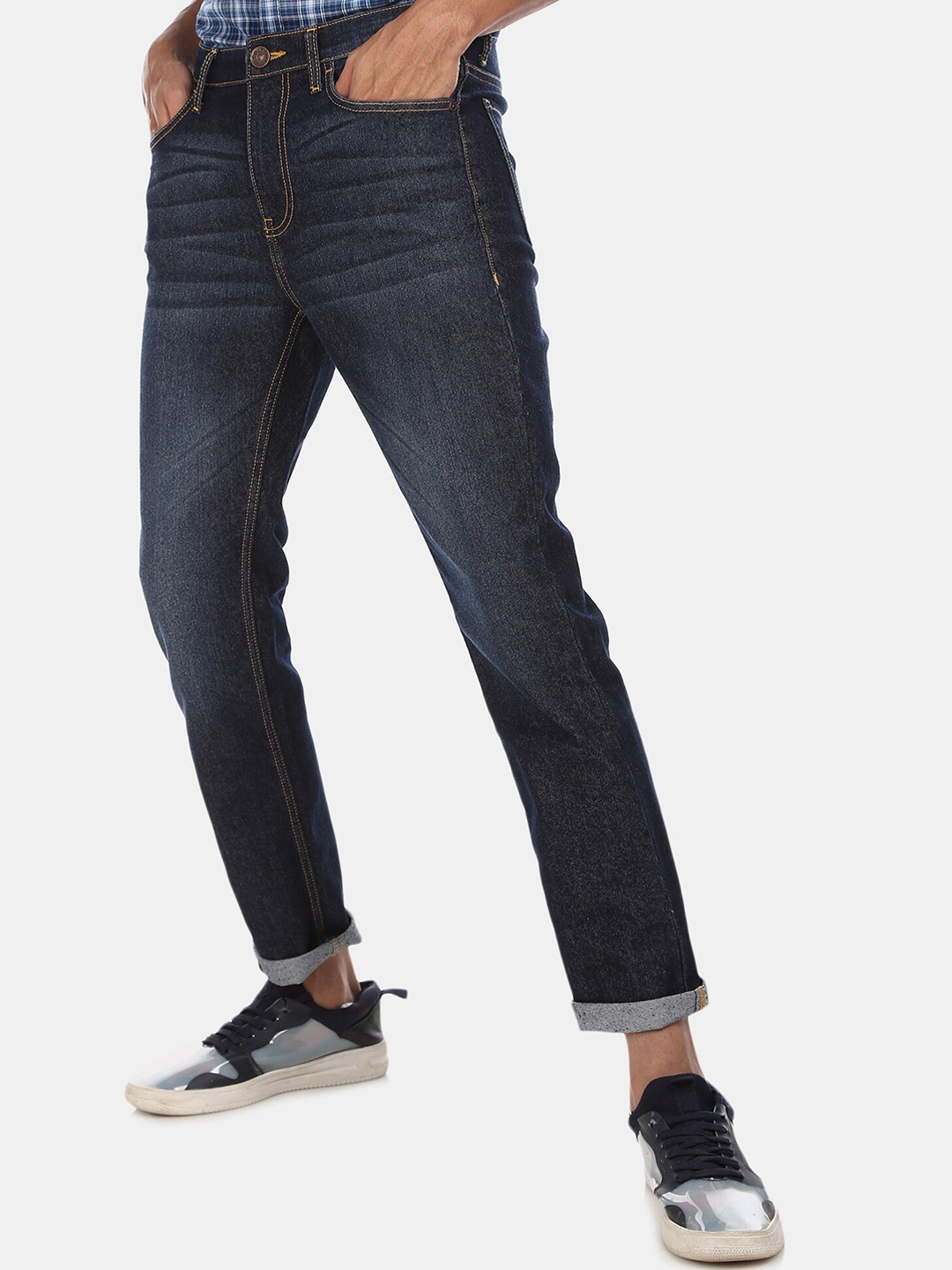

Colt Men Navy Blue Regular Fit Mid-Rise Clean Look Stretchable Jeans