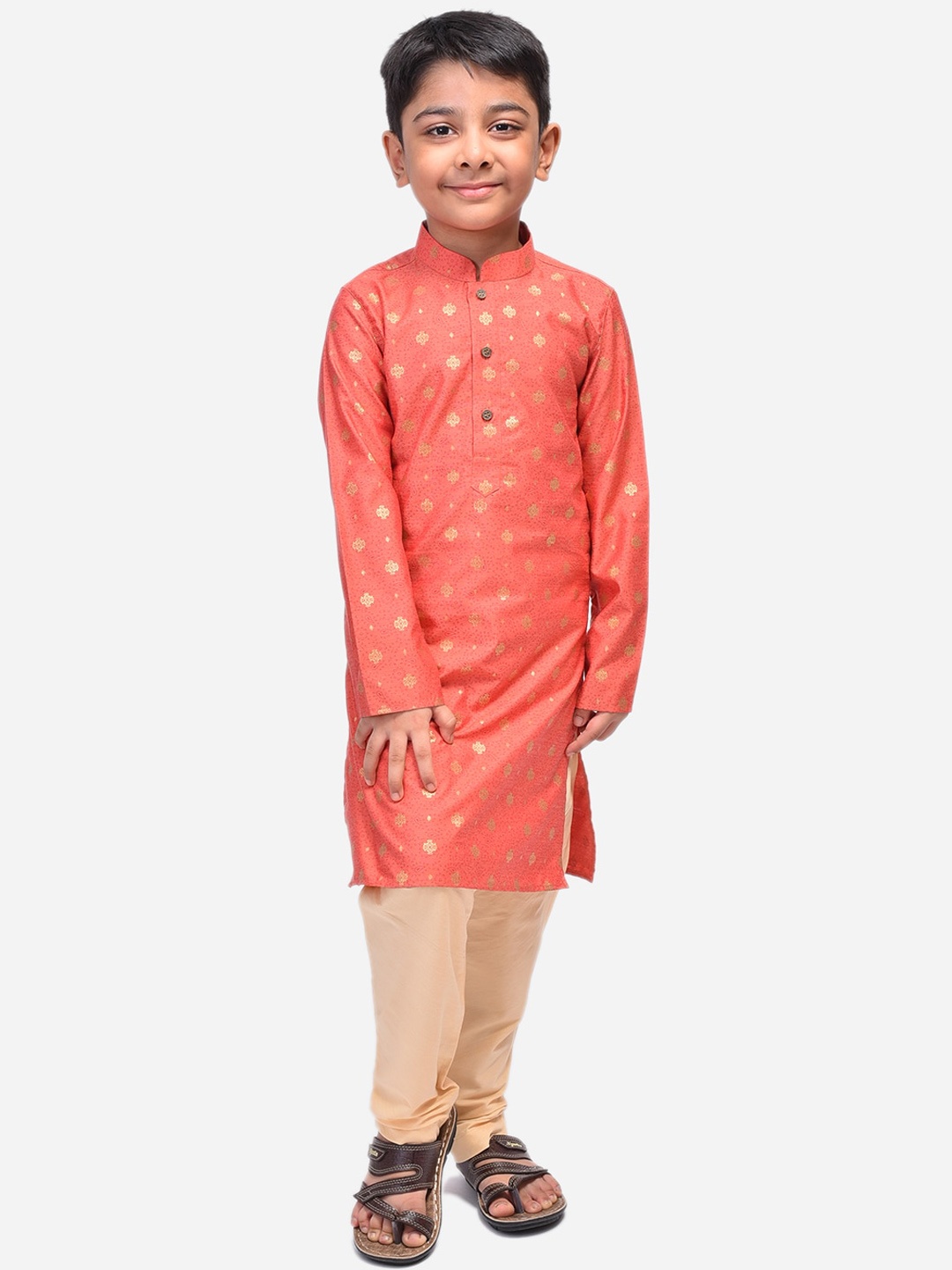

NAMASKAR Boys Silk Blend Printed Kurta, Peach