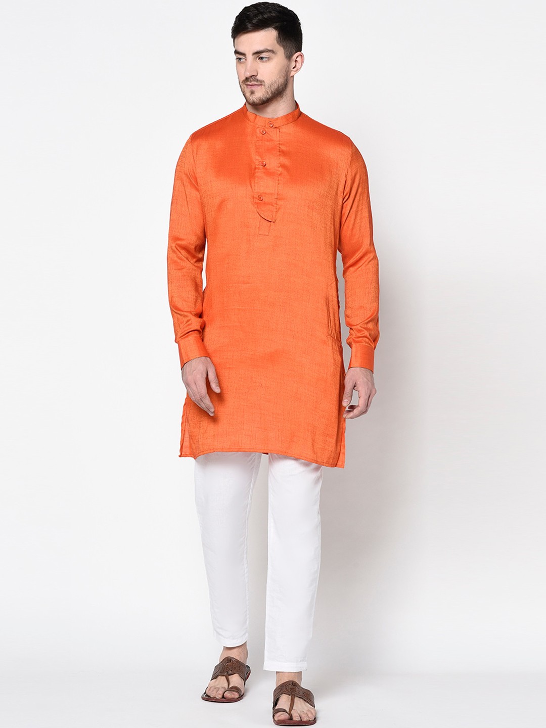 

DEYANN Men Orange & White Solid Kurta with Pyjamas