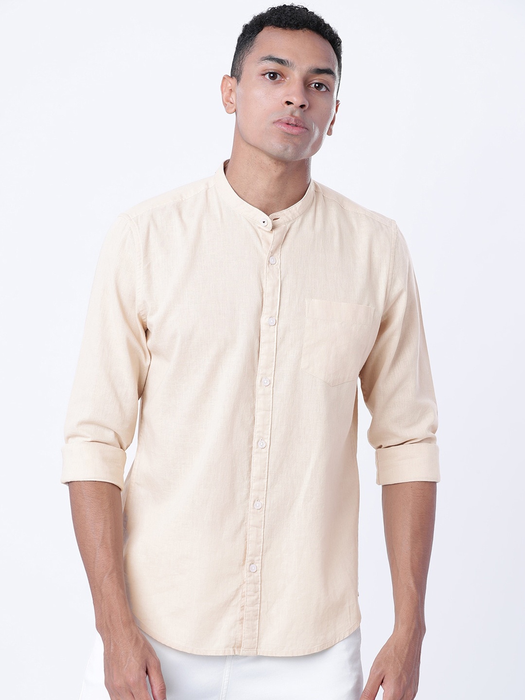 

HIGHLANDER Men Beige Slim Fit Solid Casual Shirt