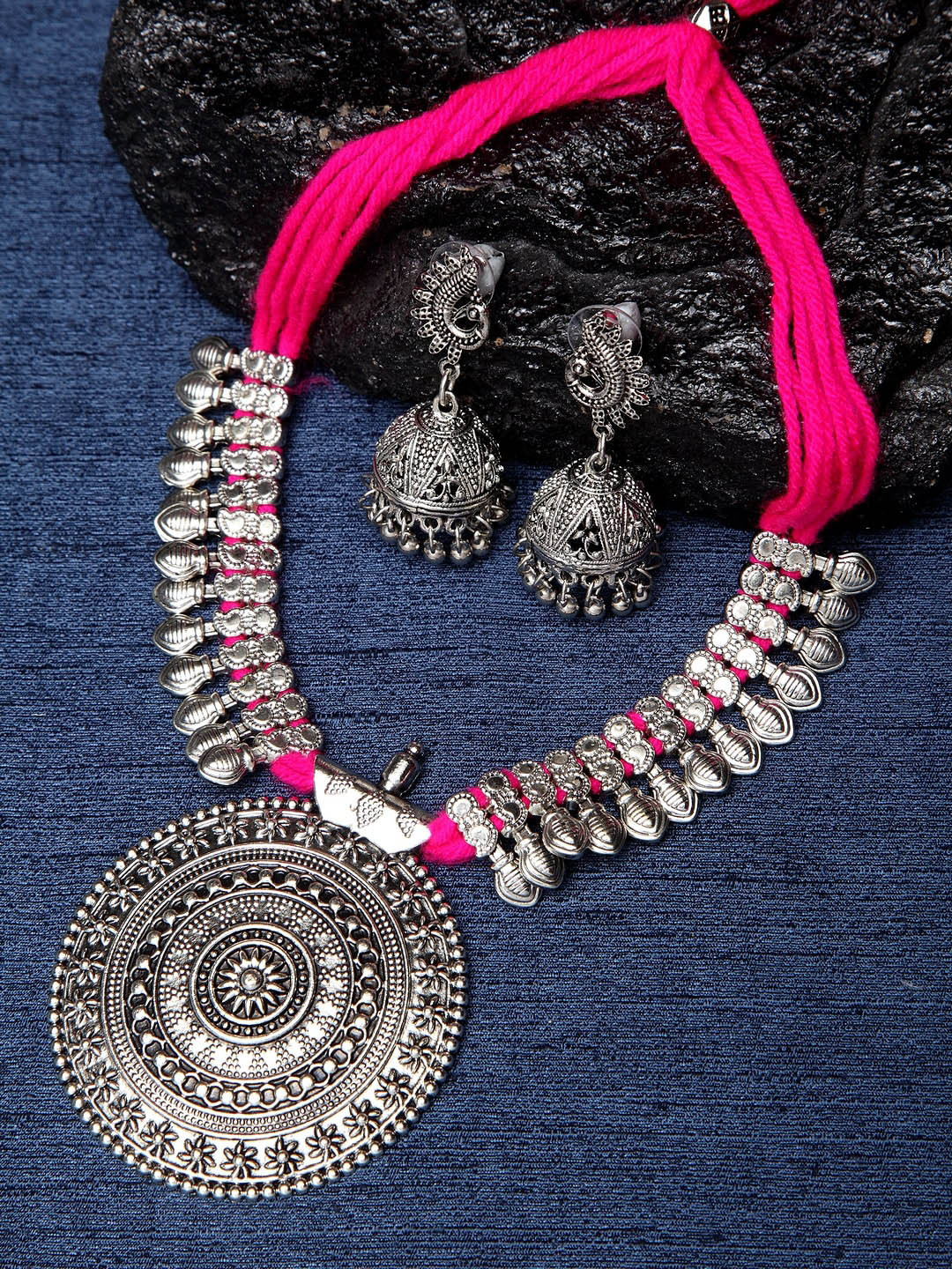 

Shining Diva Oxidised Silver-Toned & Pink Jewellery Set