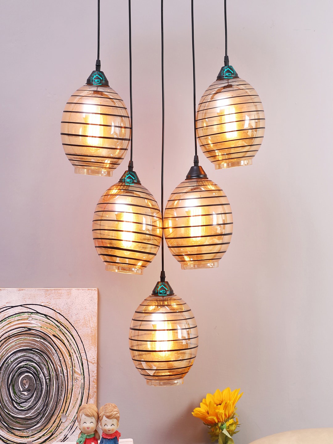 

MFD HOME FURNISHING Brown & Black Printed Cluster Light