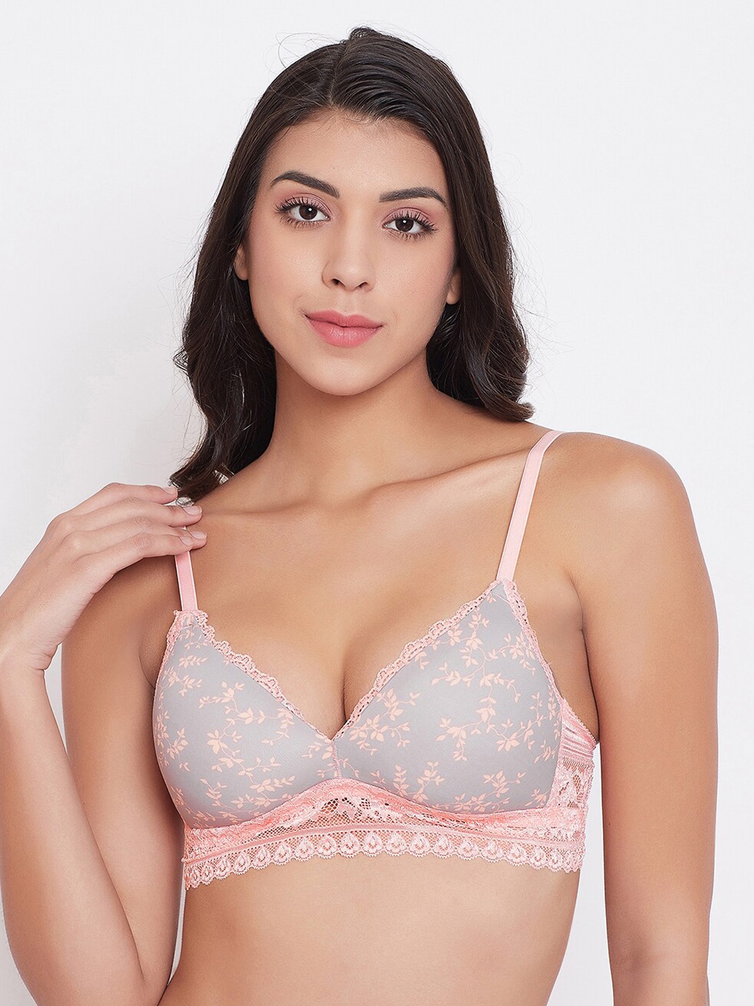 

Clovia Grey & Pink Printed Non-Wired Lightly Padded Bralette Bra